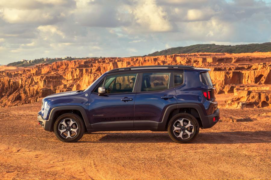  Jeep Renegade Trailhawk (BU) 2018 года  (LA) (фото 2 из 21)